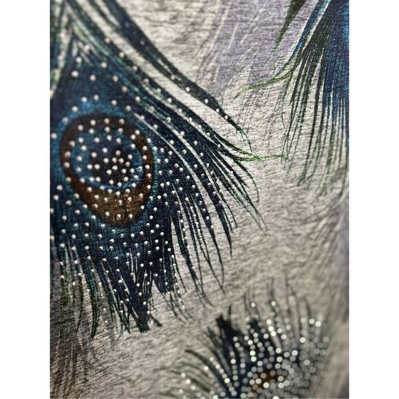 Lavish 2X Peacock Cap Sleeve Shirt Grey - Picture 3 of 4